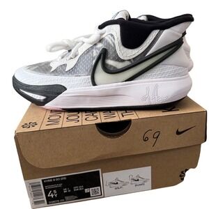 Nike Kyrie 8 Go GS‎ Kids Basketball Shoes White Black DQ8076-101 Size 4.5Y